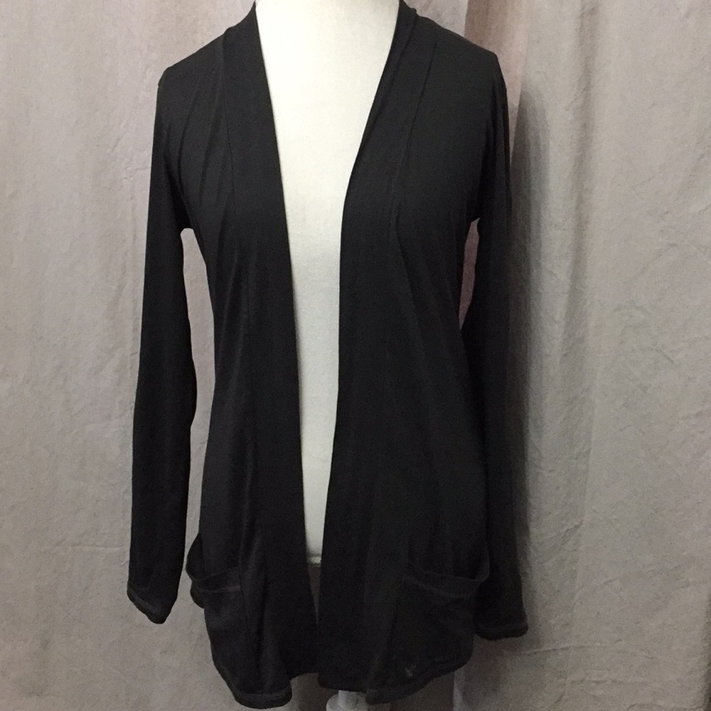 American Eagle cardigan